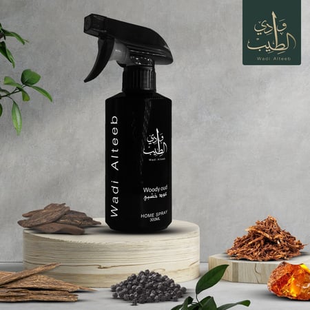 عطر جو عود خشبي