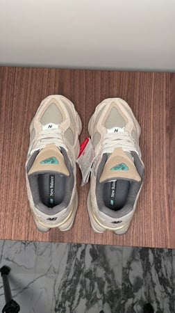 NEW BALANCE 9060 SEA SALT