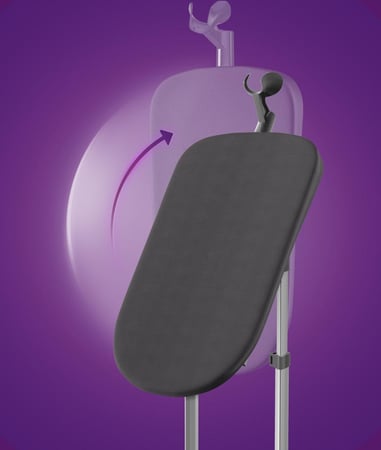 أداة كي بخار بحامل من فيليبس MyEssence مع لوحة ستايل قابلة للإمالة سلسلة 3000 - 2000 وات، مصفاة عطر MyEssence، بخار مستمر 40 جم/الدقيقة، خزان مياه سعة 2 لتر، طرف لوحة بخار مدبب، 3 إعدادات للبخار، أسود - STE3170/80