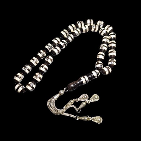 سبحة من خشب الكوك تطعيم رائع