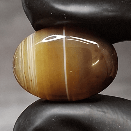 حجر عقيق عدة الوان