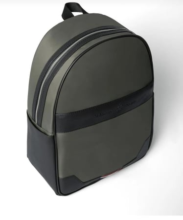 شنطة ظهر بولو (زيتي )