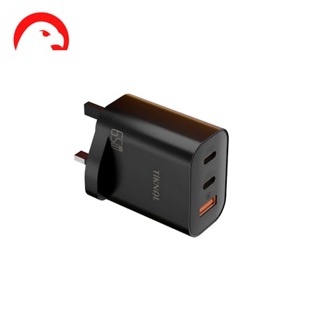 شاحن جداري تكنال 65 واط - شحن موثوق وسريع بمنافذ 2 Type-C و USB