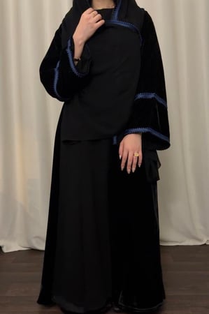 عبايه( N92 )كلفه كحلي