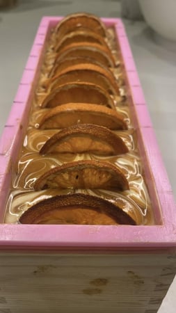 صابون البرتقال الطبيعي