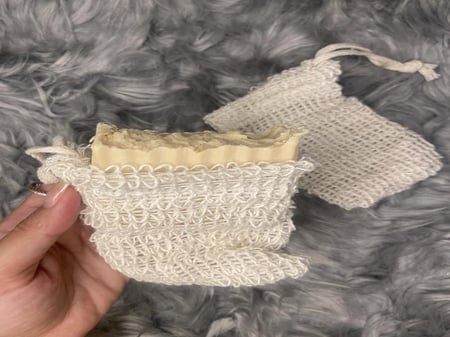 ليفة صابون طبيعي