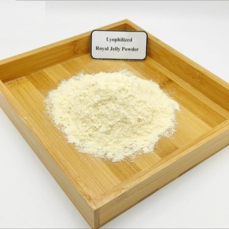 بودرة غذاء الملكات + هدية من إختيارك