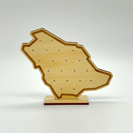 حامل أقراط خشب ( خريطة المملكة )