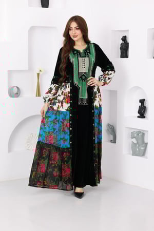 جلابية مخمل بتطريز عسيري وكلفة جنوبية تراثية وقماش الشالكي