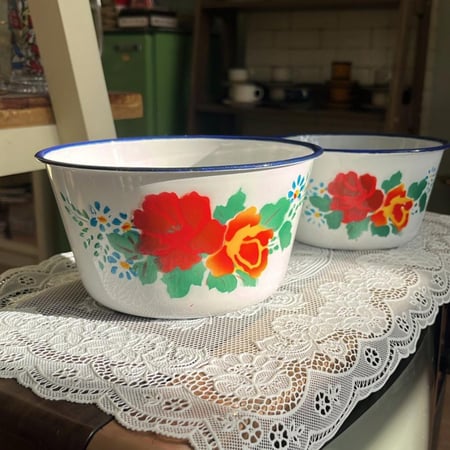 وعاء غضار فنتج ختم السنبلة