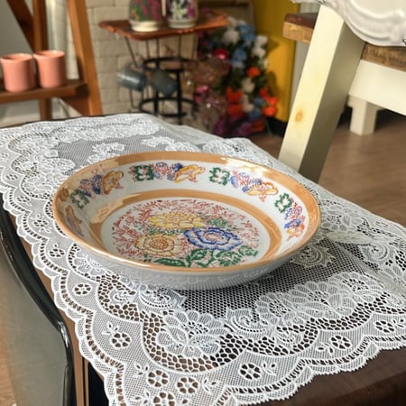 صحن فنتج من الثمانينات | ختم صيني احمر