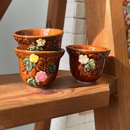 فنجال خزف ياباني فنتج ونادر