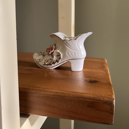 تحفة فنتج على شكل حذاء