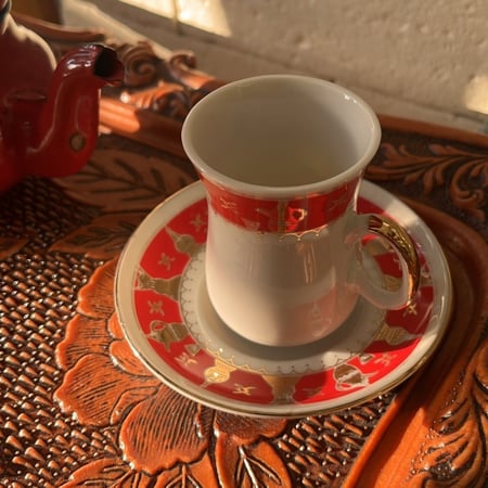 نص درزن بيالات يابانية فنتج من الثمانينات