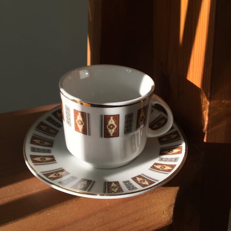 cup كوب صيني عتيق