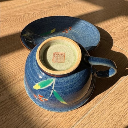 كوب خزف " أريتا " فنتج ونادر من اليابان