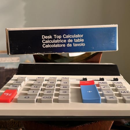 الحاسبة الإلكترونية | اصدار قديم