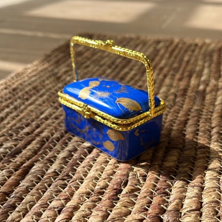 تحفة صغيرة جداً(ميني)صناعة الصين القديم