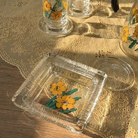 طقم ياباني فنتج اصدار السبعينات ماركة ADERIA