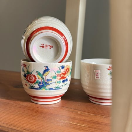 كوب خزف صناعة يابانية فنتج ونادر من الثمانينات