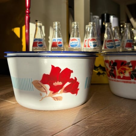 طاسة غضار اصدار قديم