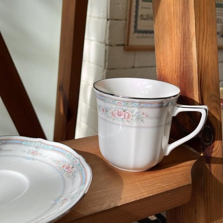 كوب فنتج من روائع ماركة نوريتاكي الشركة اليابانية العريقة