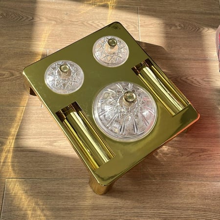 صينية تقديم اصدار قديم مخزن