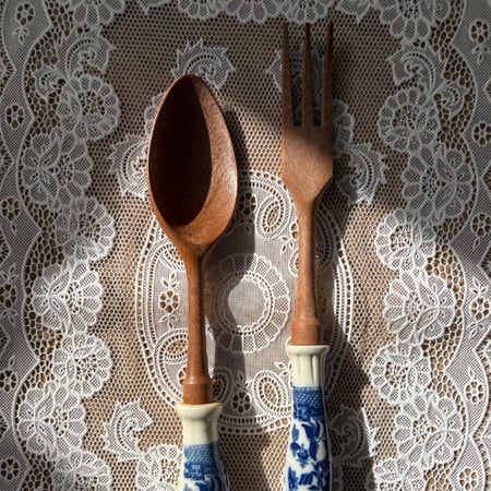 مجموعة من قطعتين ملاعق السلطة اصدار عتيق