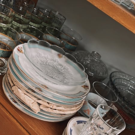 صحن زجاجي فنتج صناعة اندونيسية