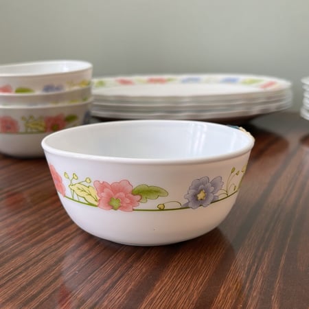 طقم فنتج من هرمونيا - صناعة اسبانية