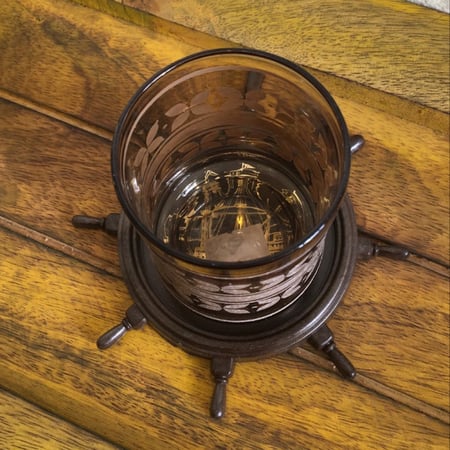 قاعدة اكواب وكاسات من البلاستيك | صناعة هونغ كونغ