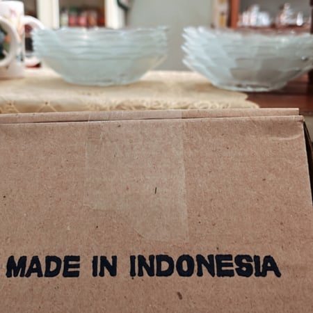 صحن زجاجي فنتج صناعة اندونيسية