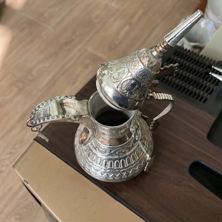 دلة نحاسية فنتج حجم " ميني"