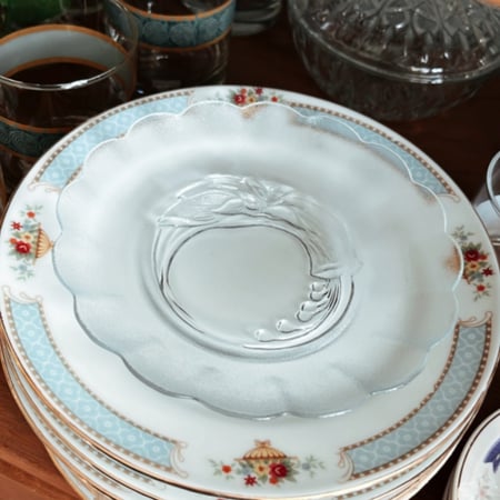 صحن زجاجي فنتج صناعة اندونيسية