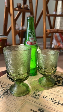 Glass cup قلاص عتيق صناعة أمريكية