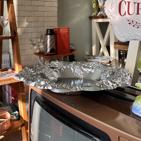 صحن ستانلس ستيل اصدار قديم