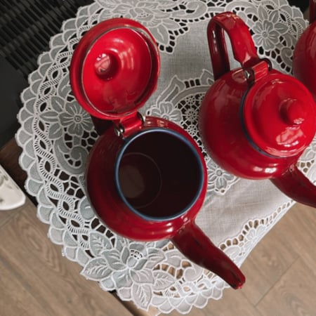 metal teapots ابريق غضار اصدار قديم - حجم صغير