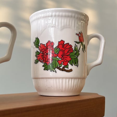 Mug vintage, خزف صناعة الصين