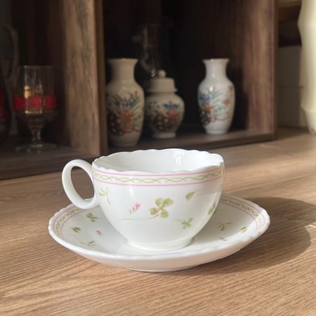 كوب مورد فنتج مصنوع من بورسلين العظام (Bone China) | صناعة يابانية ماركة HOYA