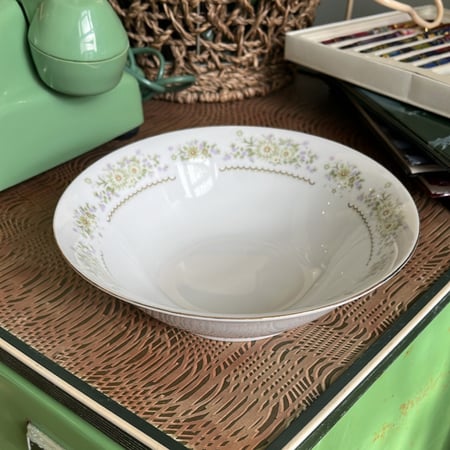 بادية توريد اخضر انيق