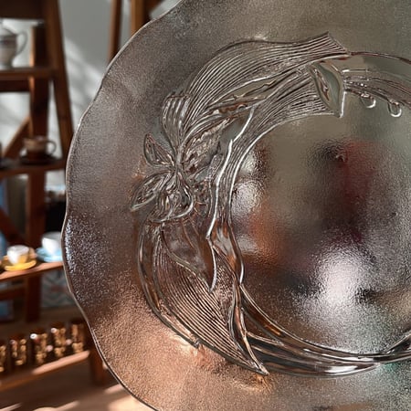 صحن زجاج فنتج صناعة اندونيسية