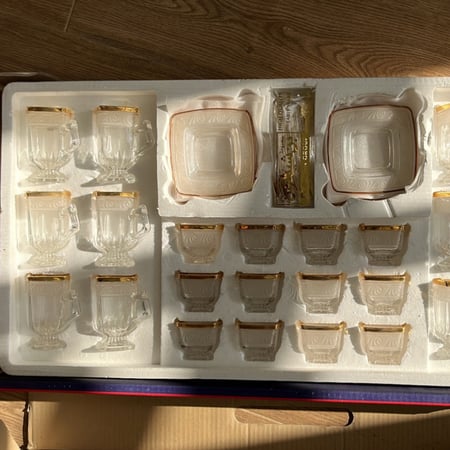 طقم فناجين شاي وقهوة (أمواج)