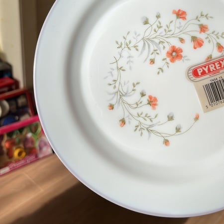 صحن فنتج صناعة انجليزية من PYREX