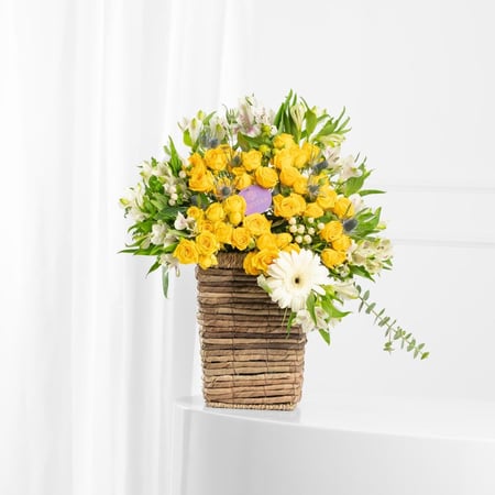باقة ورد اصفر وابيض