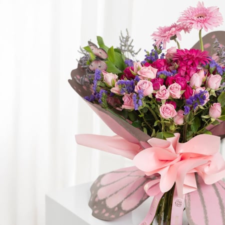 باقة الفراشات الراقصة