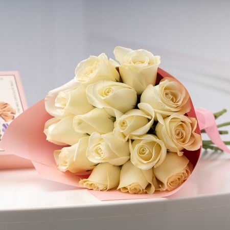 باقة النعومة الوردية مع كريب دولسي من هانوفيرين