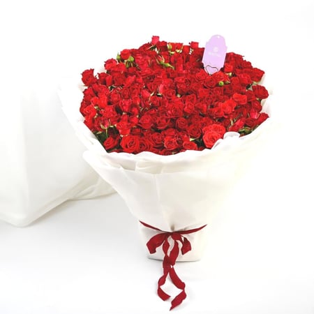 باقة الشوق الاحمر