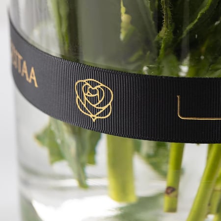 مزهرية انفاس الفجر الاولى