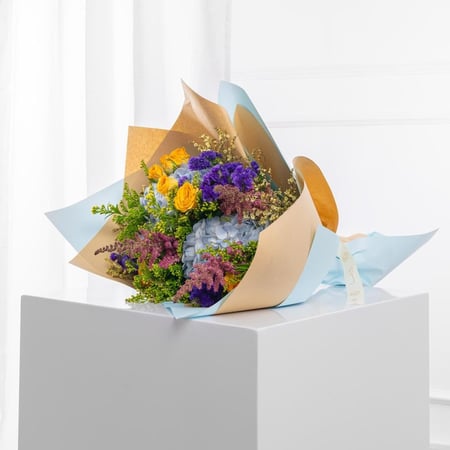 باقة سحر الالوان في حضن الغيوم