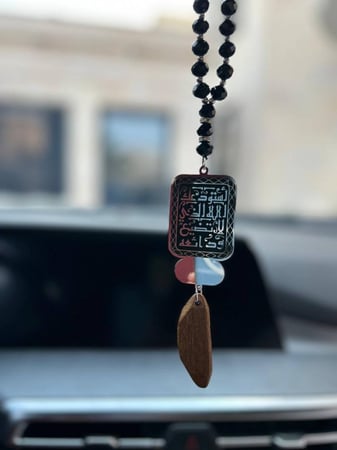 تعليقة سيارة مع العود-سبحة-مطلية بالفضة